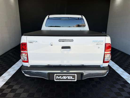 TOYOTA-HILUX-3.0 SRV 4X4 CD 16V TURBO INTERCOOLER DIESEL 4P AUTOMÁTICO TOYOTA-HILUX-2012
