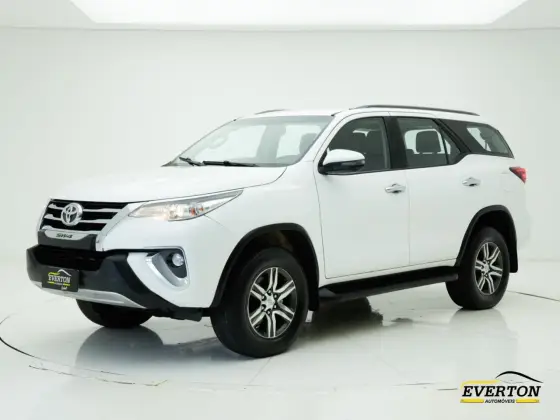 TOYOTA HILUX SW4 2.7 SRV 7 LUGARES 4X2 16V FLEX 4P AUTOMÁTICO