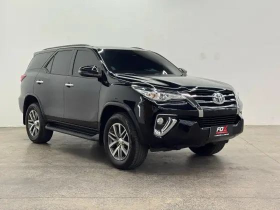 TOYOTA HILUX SW4 2.7 SRV 7 LUGARES 4X2 16V FLEX 4P AUTOMÁTICO