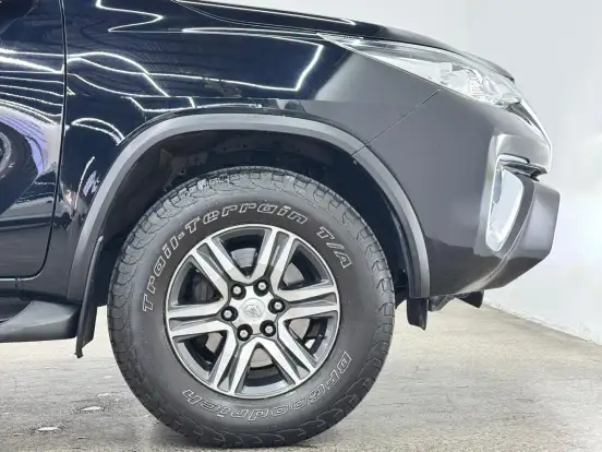 TOYOTA-HILUX SW4-2.7 SRV 7 LUGARES 4X2 16V FLEX 4P AUTOMÁTICO TOYOTA-HILUX SW4-2018
