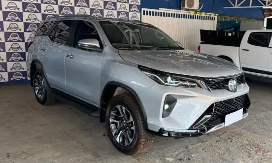 TOYOTA-HILUX SW4-2026