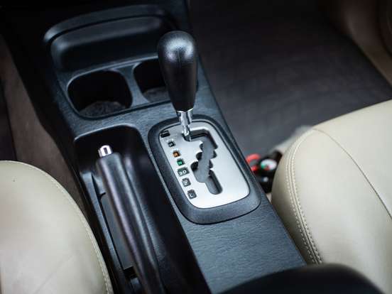 TOYOTA-HILUX SW4-2015