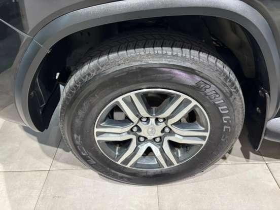 TOYOTA-HILUX SW4-2.7 SRV 7 LUGARES 4X2 16V FLEX 4P AUTOMÁTICO TOYOTA-HILUX SW4-2019