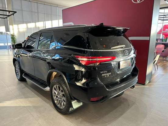 TOYOTA-HILUX SW4-2021