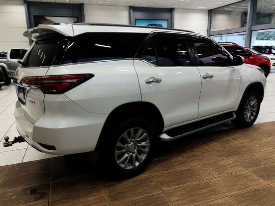 TOYOTA-HILUX SW4-2021