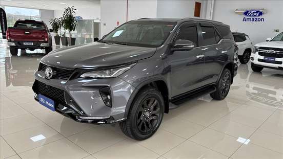 TOYOTA-HILUX SW4-2026