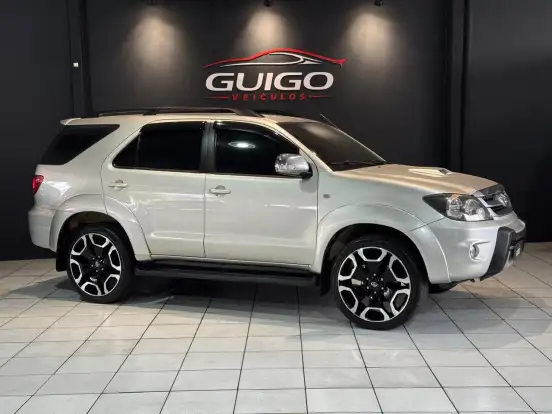 TOYOTA-HILUX SW4-2006