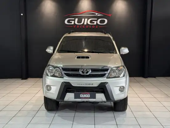 TOYOTA-HILUX SW4-2006