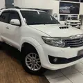 TOYOTA HILUX SW4 3.0 SRV 4X4 16V TURBO INTERCOOLER DIESEL 4P AUTOMÁTICO TOYOTA HILUX SW4 3.0 SRV 4X4 16V TURBO INTERCOOLER DIESEL 4P AUTOMÁTICO