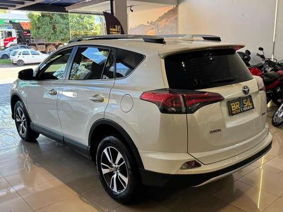 TOYOTA-RAV4-2.0 TOP 4X2 16V GASOLINA 4P AUTOMÁTICO TOYOTA-RAV4-2018