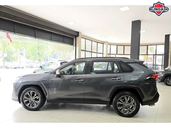 TOYOTA-RAV4-2022