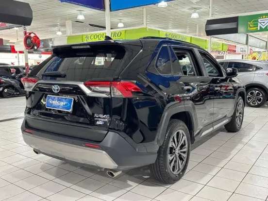 TOYOTA-RAV4-2023