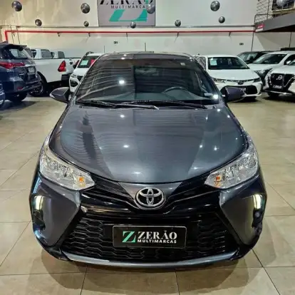 TOYOTA-YARIS-2024