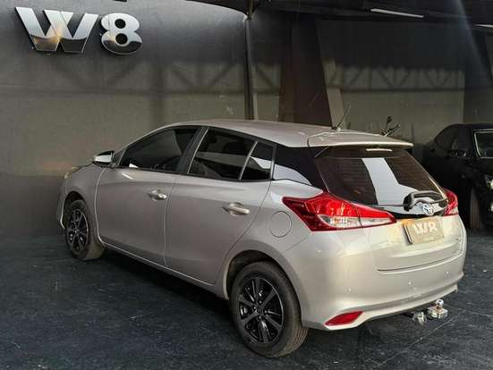 TOYOTA-YARIS-1.3 16V FLEX XL LIVE MANUAL TOYOTA-YARIS-2019