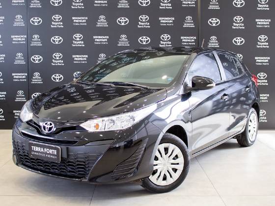 TOYOTA YARIS 1.3 16V FLEX XL LIVE MULTIDRIVE