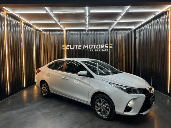 TOYOTA YARIS 1.3 16V FLEX XL LIVE MULTIDRIVE