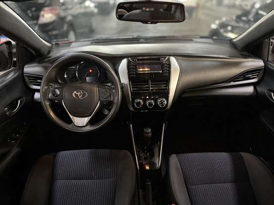 TOYOTA-YARIS-1.3 16V FLEX XL MULTIDRIVE TOYOTA-YARIS-2018