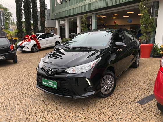 TOYOTA YARIS 1.5 16V FLEX SEDAN XL LIVE MULTIDRIVE