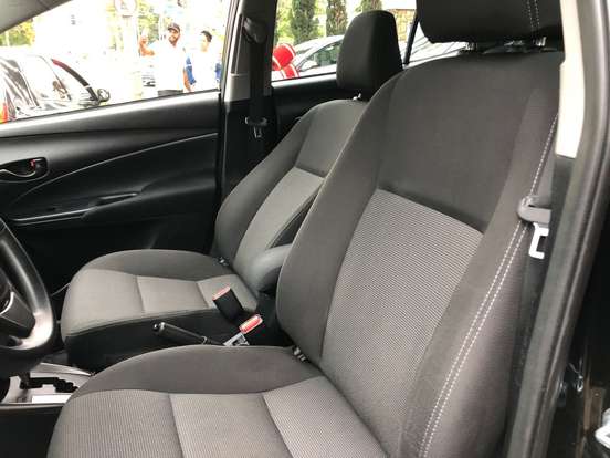 TOYOTA-YARIS-2023