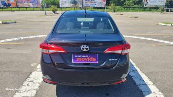TOYOTA-YARIS-2024