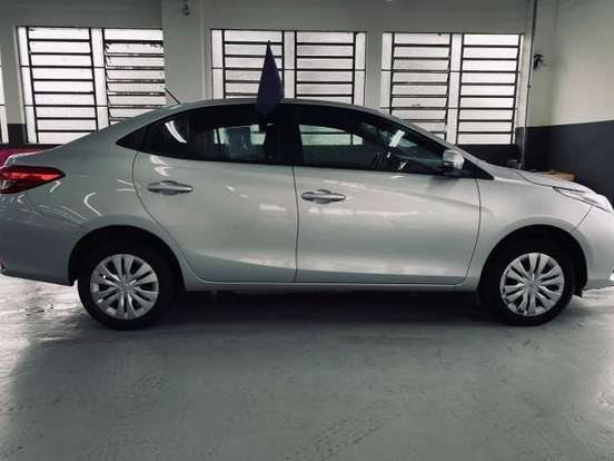 TOYOTA-YARIS-2024