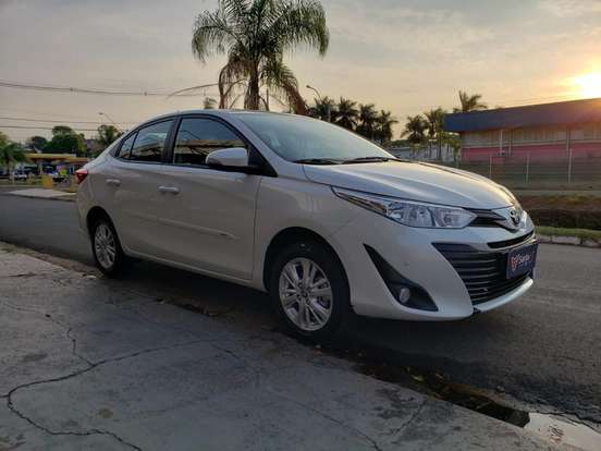 TOYOTA-YARIS-1.5 16V FLEX SEDAN XL MULTIDRIVE TOYOTA-YARIS-2018