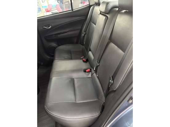TOYOTA-YARIS-2018