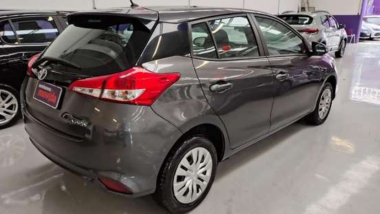 TOYOTA-YARIS-2024