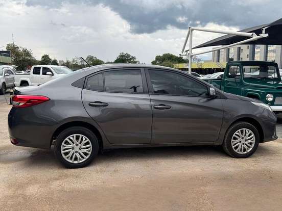 TOYOTA-YARIS-1.5 16V FLEX XL MULTIDRIVE TOYOTA-YARIS-2023