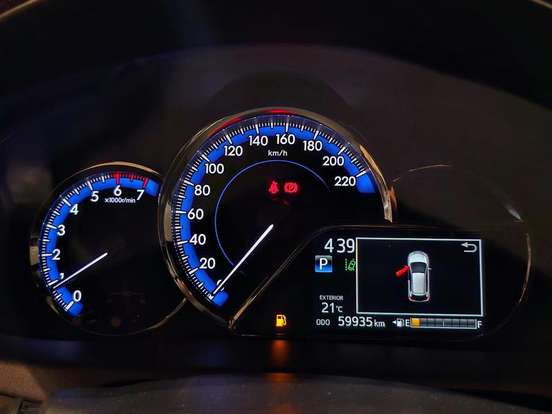 TOYOTA-YARIS-2023