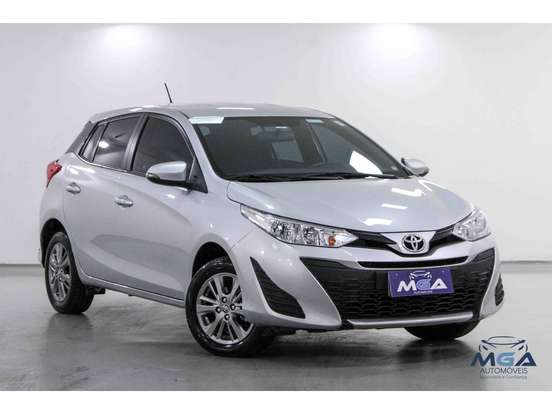 TOYOTA-YARIS-2020
