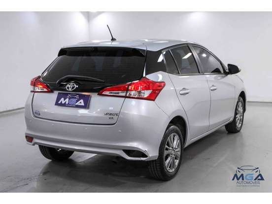 TOYOTA-YARIS-2020
