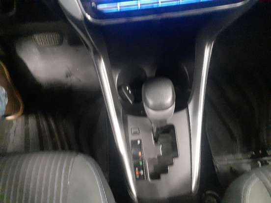 TOYOTA-YARIS-2020