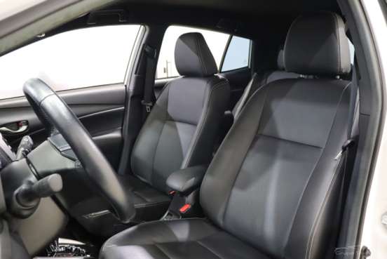 TOYOTA-YARIS-2020