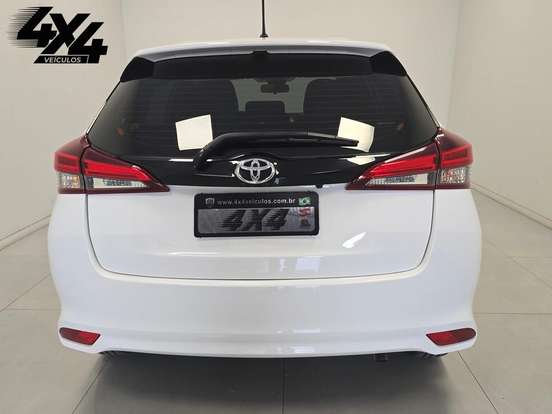 TOYOTA-YARIS-1.5 16V FLEX XS CONNECT MULTIDRIVE TOYOTA-YARIS-2023