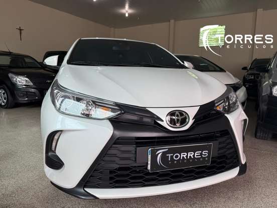 TOYOTA-YARIS-1.5 16V FLEX XS MULTIDRIVE TOYOTA-YARIS-2024