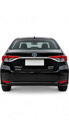 TOYOTA-COROLLA-2025