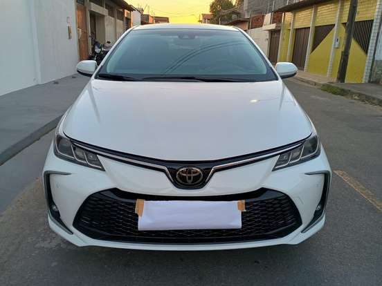 TOYOTA-COROLLA-2024
