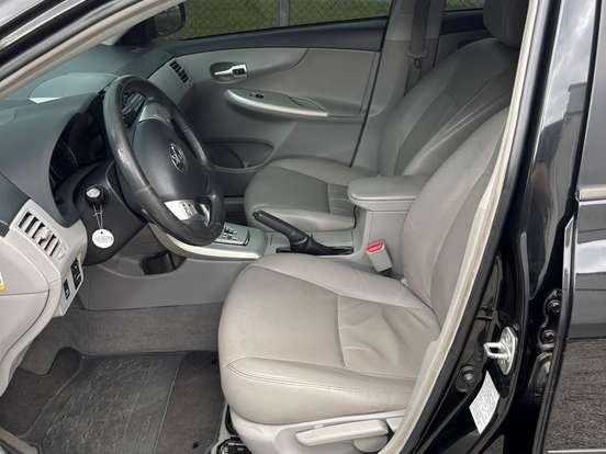 TOYOTA-COROLLA-2.0 XEI 16V FLEX 4P AUTOMÁTICO TOYOTA-COROLLA-2012