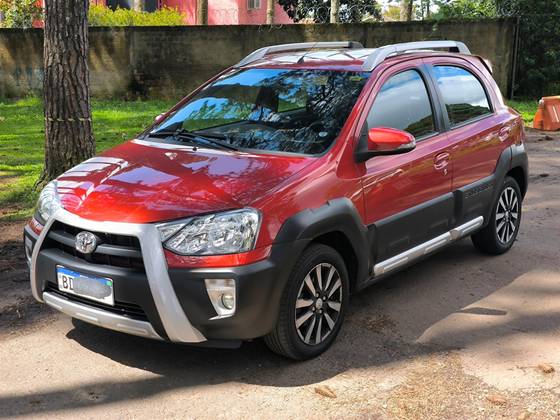 TOYOTA ETIOS 1.5 XLS 16V FLEX 4P MANUAL