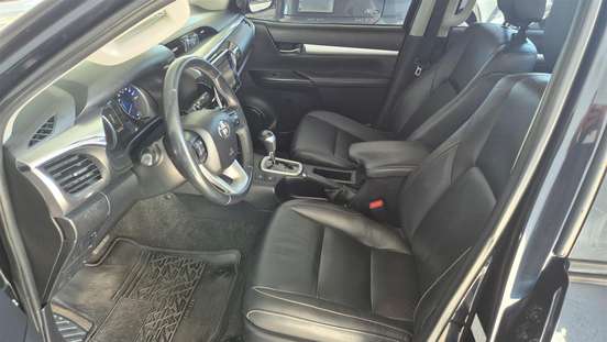 TOYOTA-HILUX-2.8 SRV 4X4 CD 16V DIESEL 4P AUTOMÁTICO TOYOTA-HILUX-2018