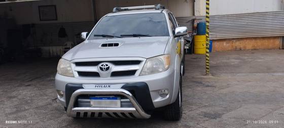 TOYOTA HILUX 3.0 SRV 4X4 CD 16V TURBO INTERCOOLER DIESEL 4P MANUAL