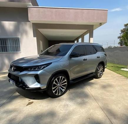 TOYOTA HILUX SW4 2.7 SRV 7 LUGARES 4X2 16V FLEX 4P AUTOMÁTICO