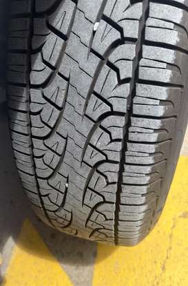TOYOTA-HILUX SW4-2012