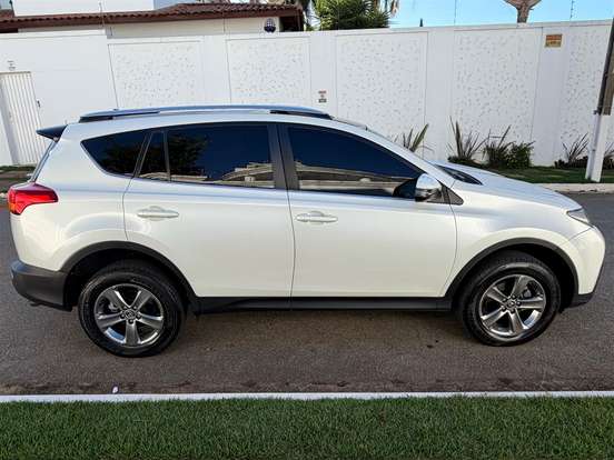 TOYOTA-RAV4-2.0 4X4 16V GASOLINA 4P AUTOMÁTICO TOYOTA-RAV4-2015