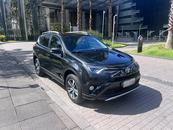 TOYOTA RAV4 2.0 TOP 4X2 16V GASOLINA 4P AUTOMÁTICO