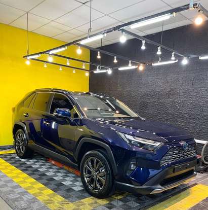 TOYOTA-RAV4-2023