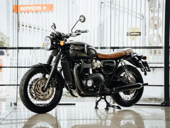 TRIUMPH-BONNEVILLE T120 BLACK 1200 TRIUMPH-BONNEVILLE T120 BLACK 1200-2018