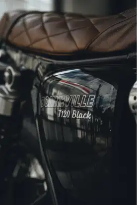TRIUMPH-BONNEVILLE T120 BLACK 1200 TRIUMPH-BONNEVILLE T120 BLACK 1200-2018