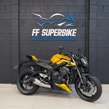 TRIUMPH STREET TRIPLE RS ABS 